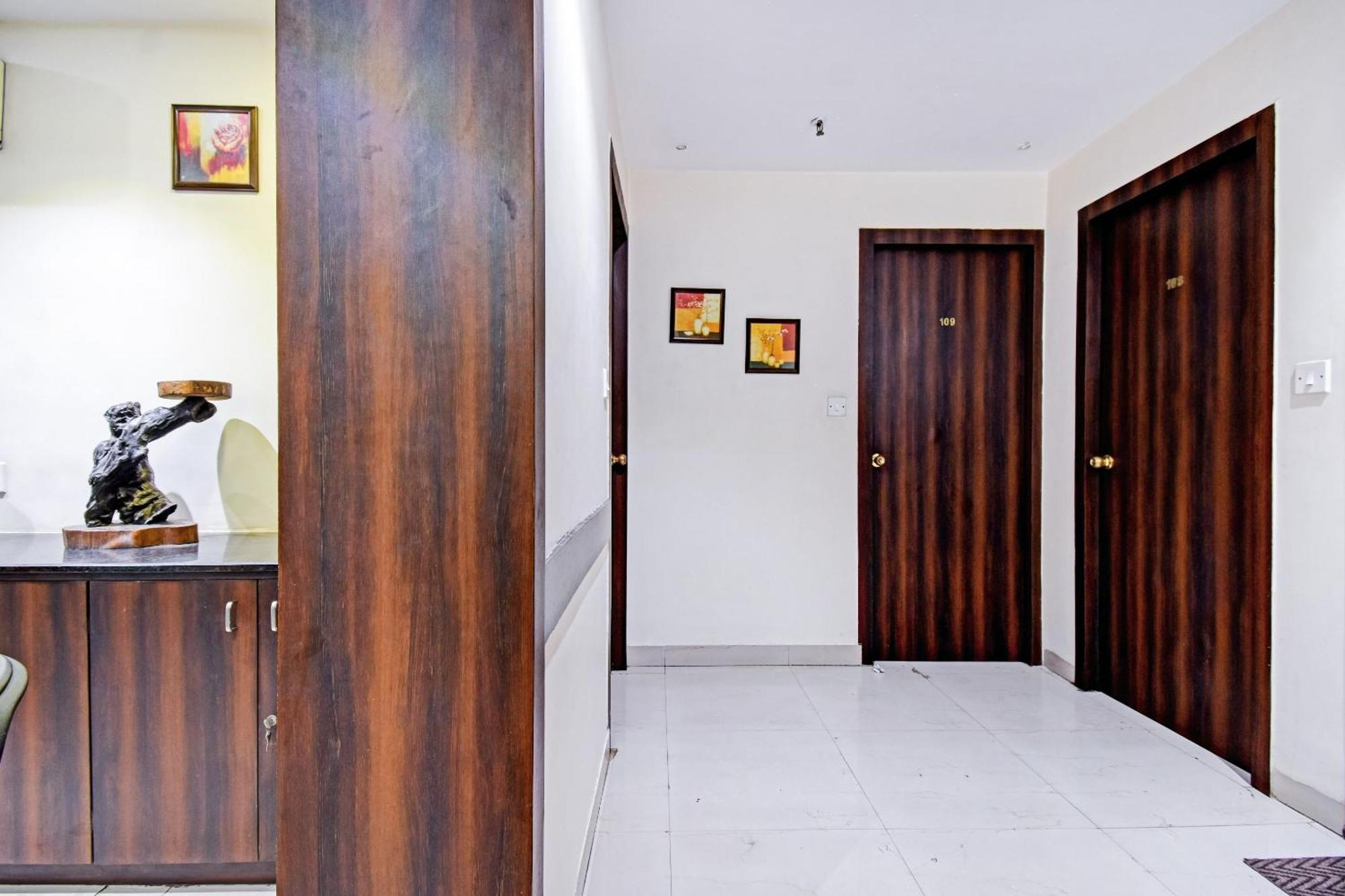 Collection O Motisarai Hotel Kolkata Luaran gambar